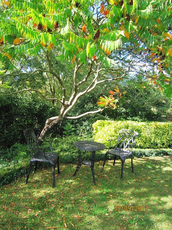 La Frandomiere Bed & Breakfast Saint-Martin-de-Londres Exterior photo