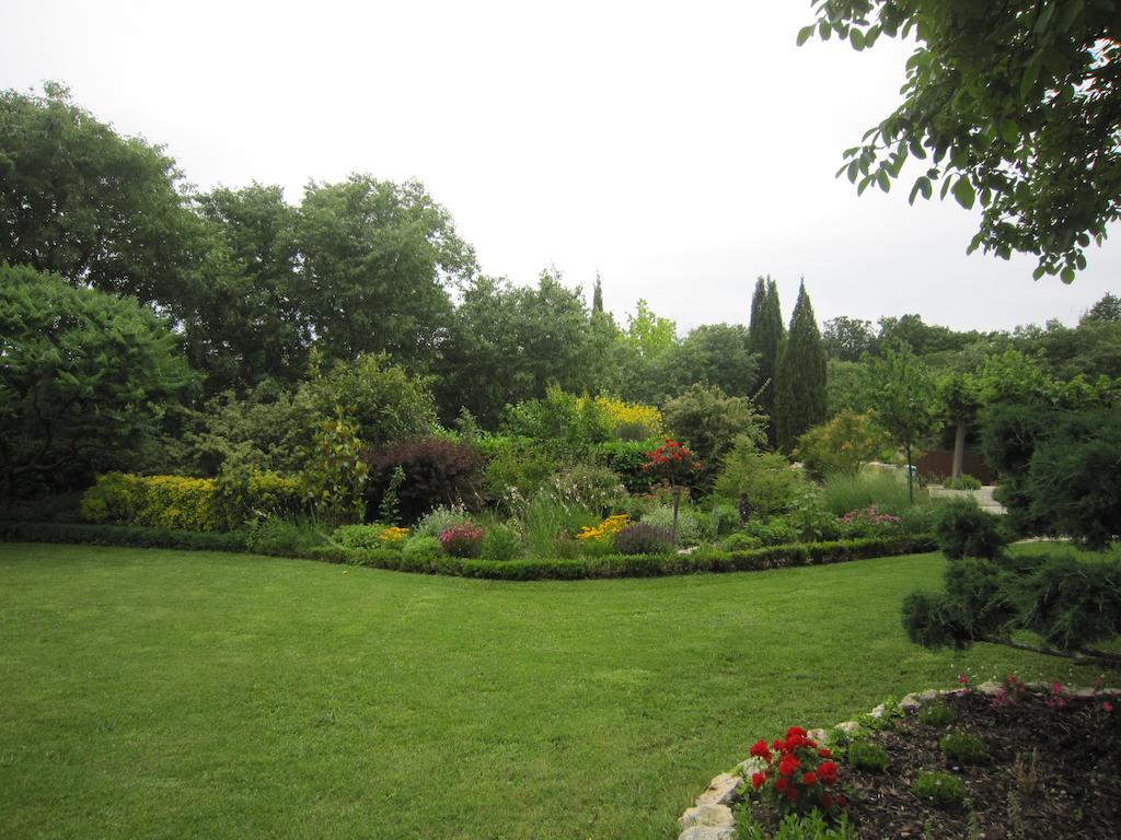 La Frandomiere Bed & Breakfast Saint-Martin-de-Londres Exterior photo