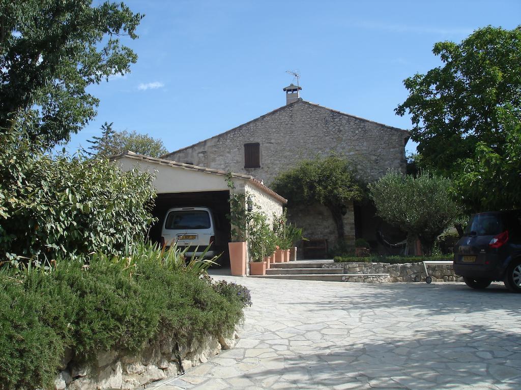 La Frandomiere Bed & Breakfast Saint-Martin-de-Londres Exterior photo
